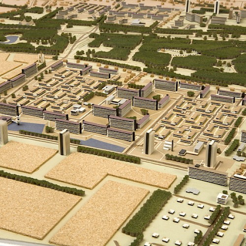 Maquette uitbreiding Soest incl. Smitsveen uit 1966, door Van Embden Choisy Roorda Van Eysinga Smelt Wittermans architekten en stedebouwkundigen (Het Nieuwe Instituut, ODEE-MAQV700)